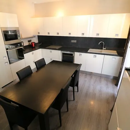 Quality 2 Bedroom 9 Mins From The Palais 342 * Cannes