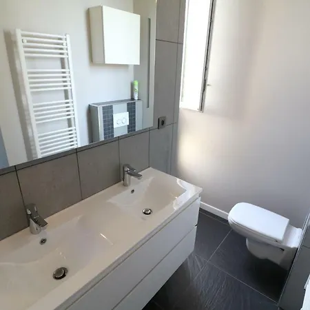 Quality 2 Bedroom 9 Mins From The Palais 342
