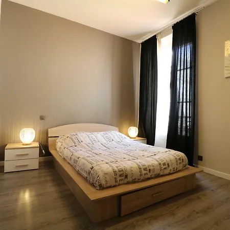 Apartment Quality 2 Bedroom 9 Mins From The Palais 342 *